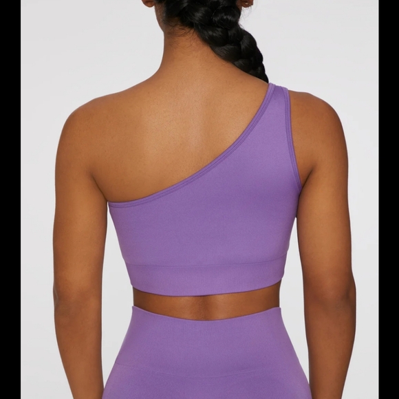 Bo+Tee Empowered Seamless Asymmetrical Cropped Top Size XLarge - Picture 2 of 5